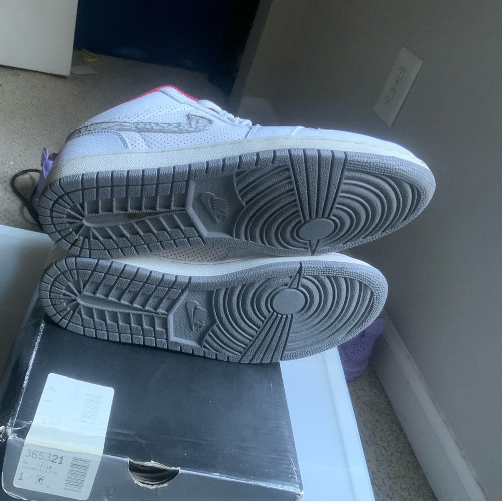 Men’s Air Jordan 1 Phat Low Elephant